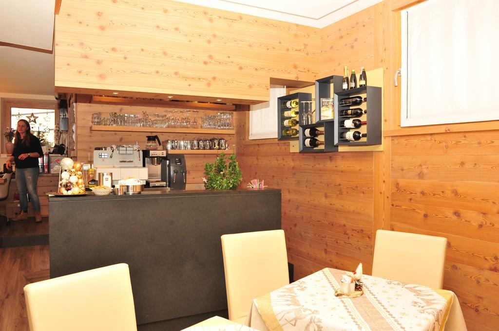 Hotel Bondi Livigno Exterior photo